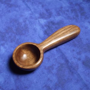Coffee scoop - Measuring spoon - 2 tsp - Hand carved in black walnut wood