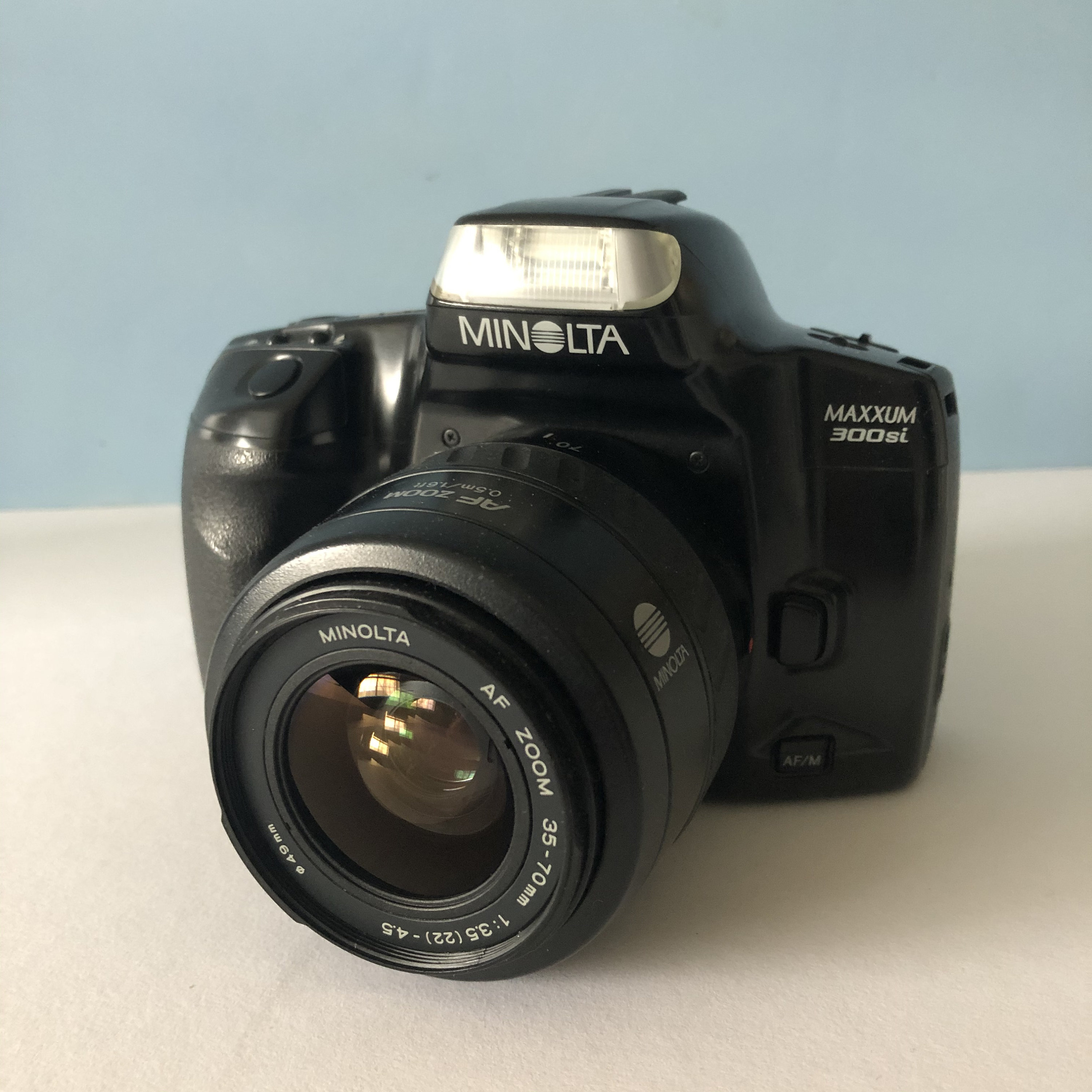 groovy chick roller blades