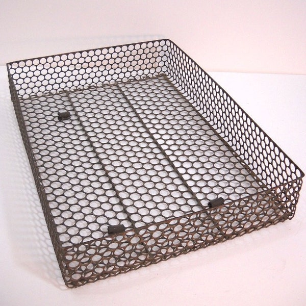 Industrial Office Tray Wire Basket Office In and Out Basket Metal Tray