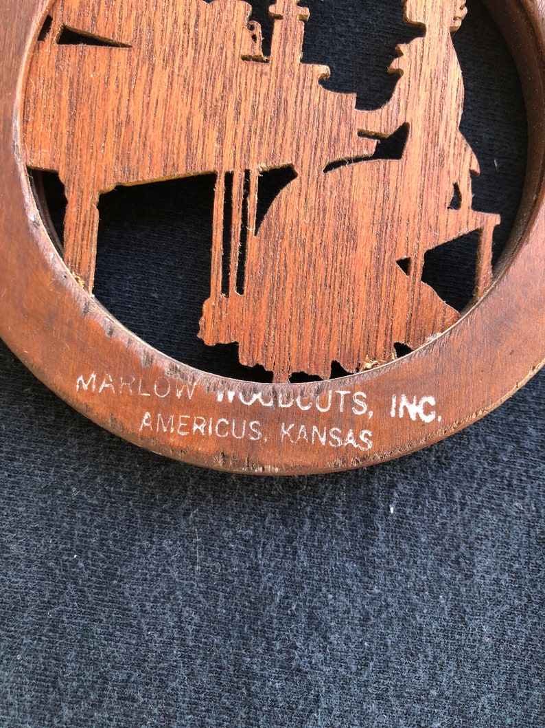 Marlow Woodcuts Americus Kansas Piano Lady Round Woodcut Etsy