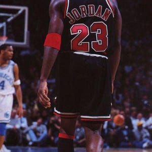 Michael Jordan SIGNED #23 Bulls - Black Alternate - Shirt Jersey - COA - image 4
