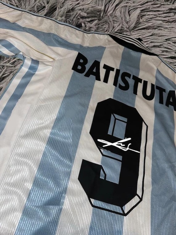Gabriel Batistuta SIGNED Argentina 1998 Home Jersey/shirt - COA