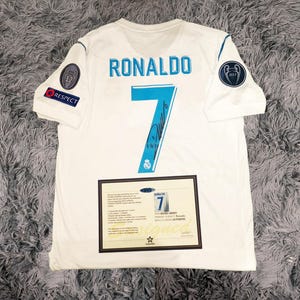 Camiseta/Camiseta de local de la final de la Champions League 17/18 del Real Madrid firmada por Cristiano Ronaldo - Certificado de autenticidad - 2018
