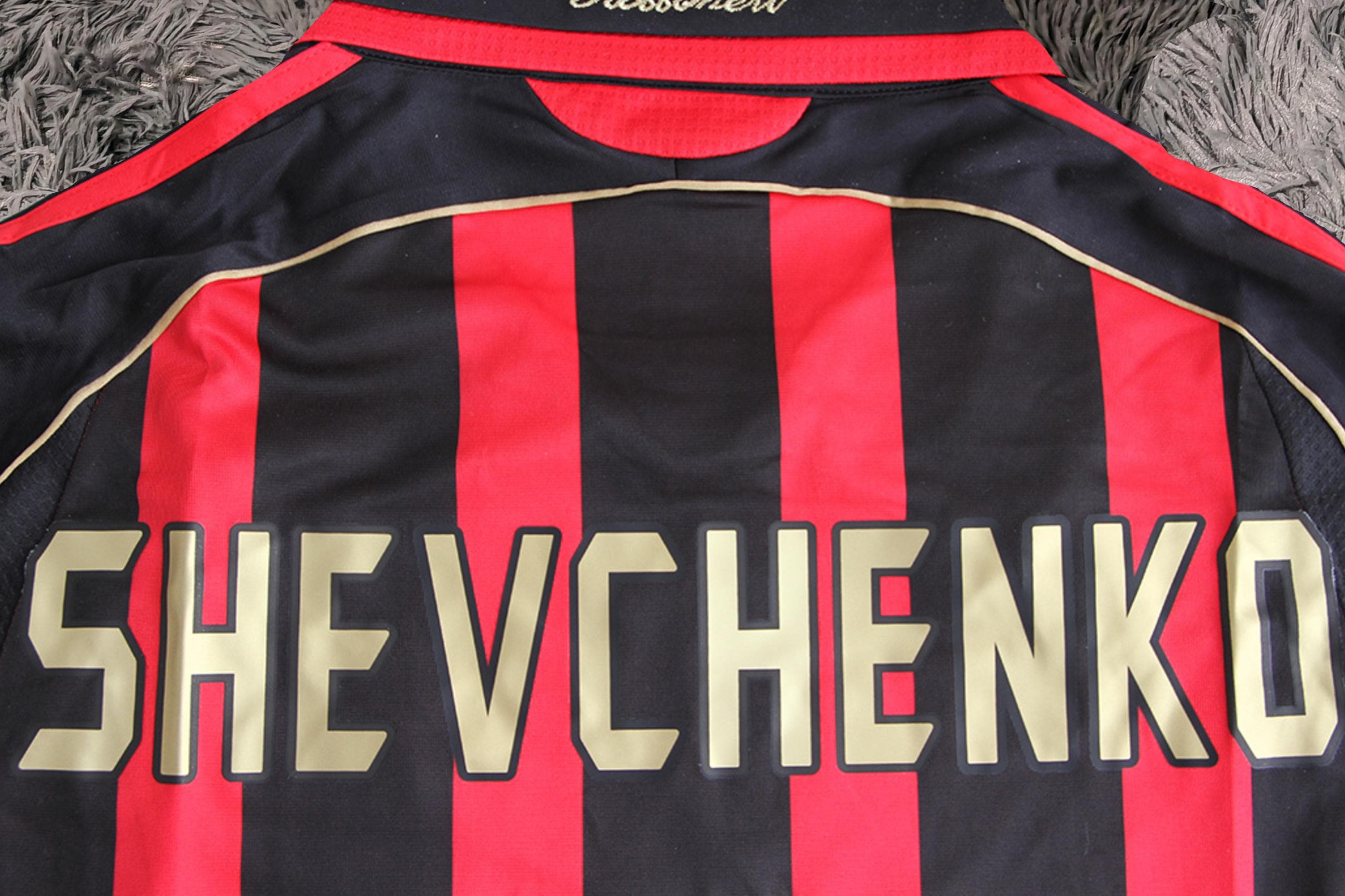 Andriy Shevchenko SIGNED AC Milan 06/07 Home Jersey/shirt - COA