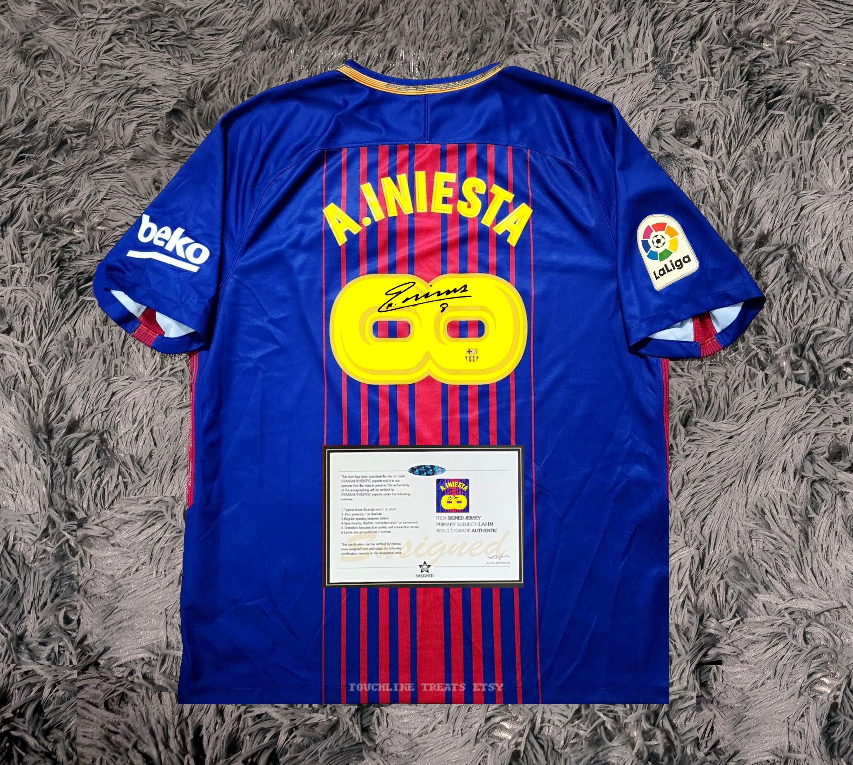 Andrés Iniesta SIGNED Barcelona 17/18 INFINITY Final Home Jersey