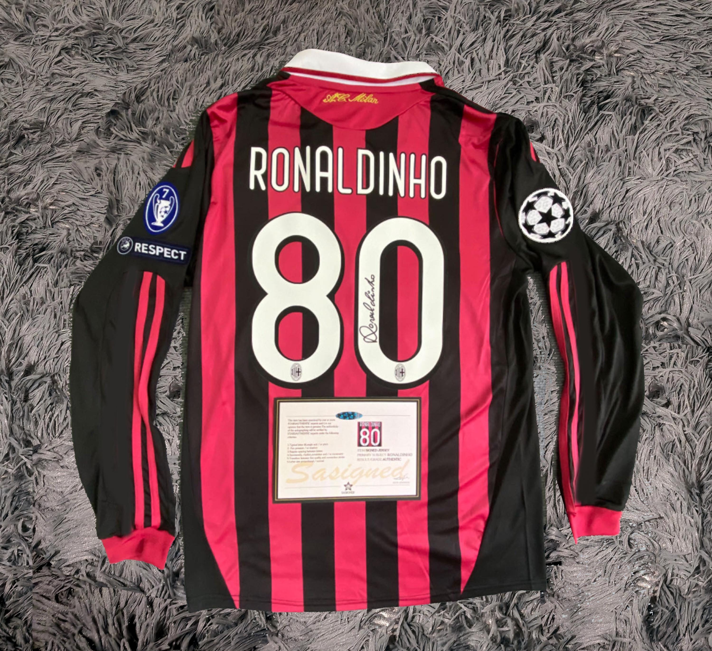 Maillot AC Milan 2009/2010 – Ronaldinho N°80, Taille S (neuf)