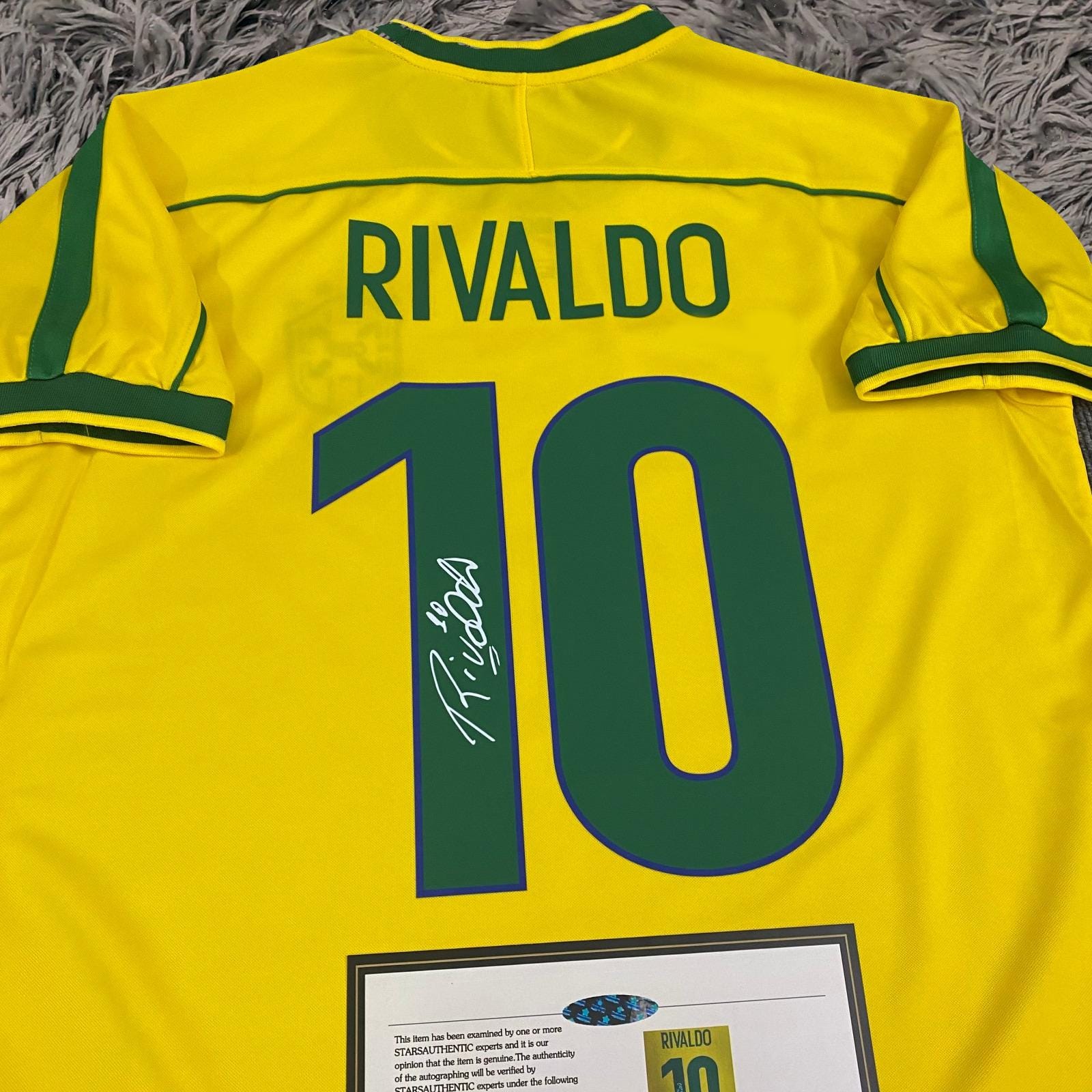 ブラジル代表1998リバウドホームサッカーユニフォームfootball リバウド直筆サイン入りブラジル代表 97/98 ワールドカップ ホーム