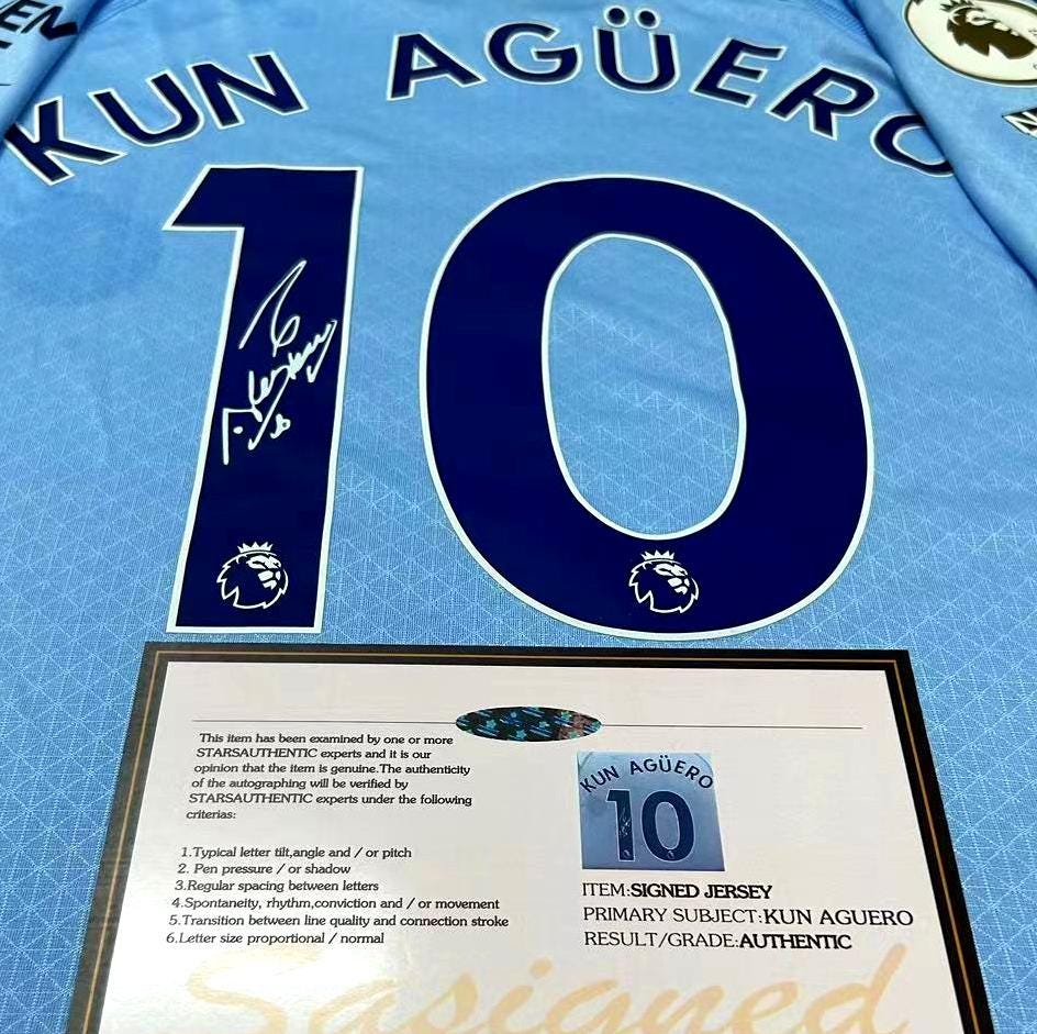 KUN AGUERO サイン入りジャージ 背番号10 セルヒオ アグエロ サイン入りマンシティ ジャージ 20/21 - COA