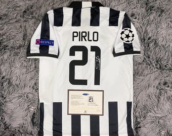 Andres Pirlo SIGNED Juventus 14/15 Home Jersey/shirt - COA - 2015
