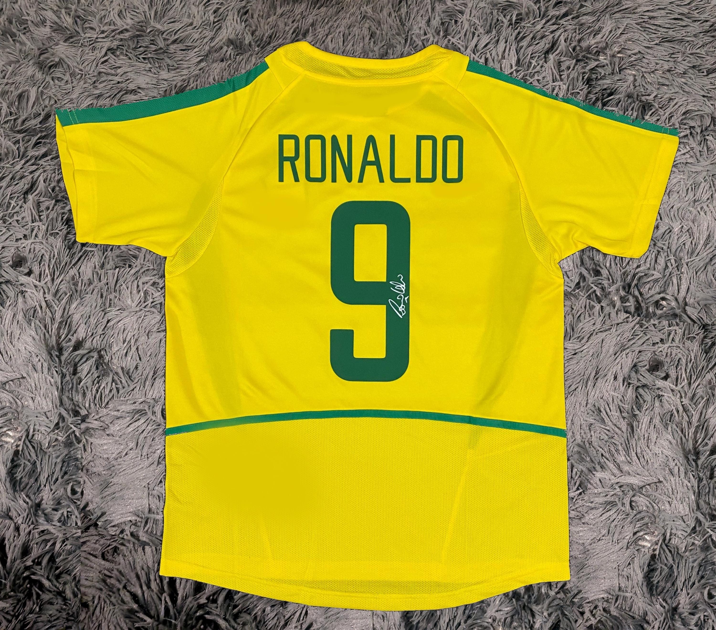 ブラジル代表 レトロレア RONALDO 9 シャツ L ブラジル代表 レトロレア RONALDO 9 シャツ L