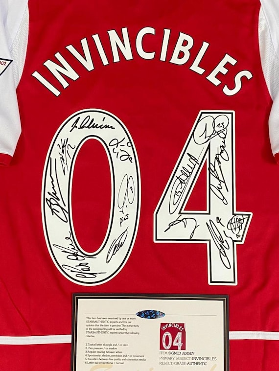 Arsenal FULL 2004 SIGNED Invincibles Team Squad Signature Jersey