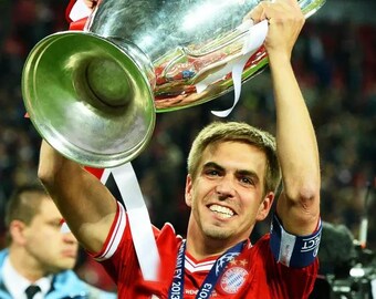フィリップ・ラーム直筆サイン入り バイエルン 12/13 UCL決勝 ホーム