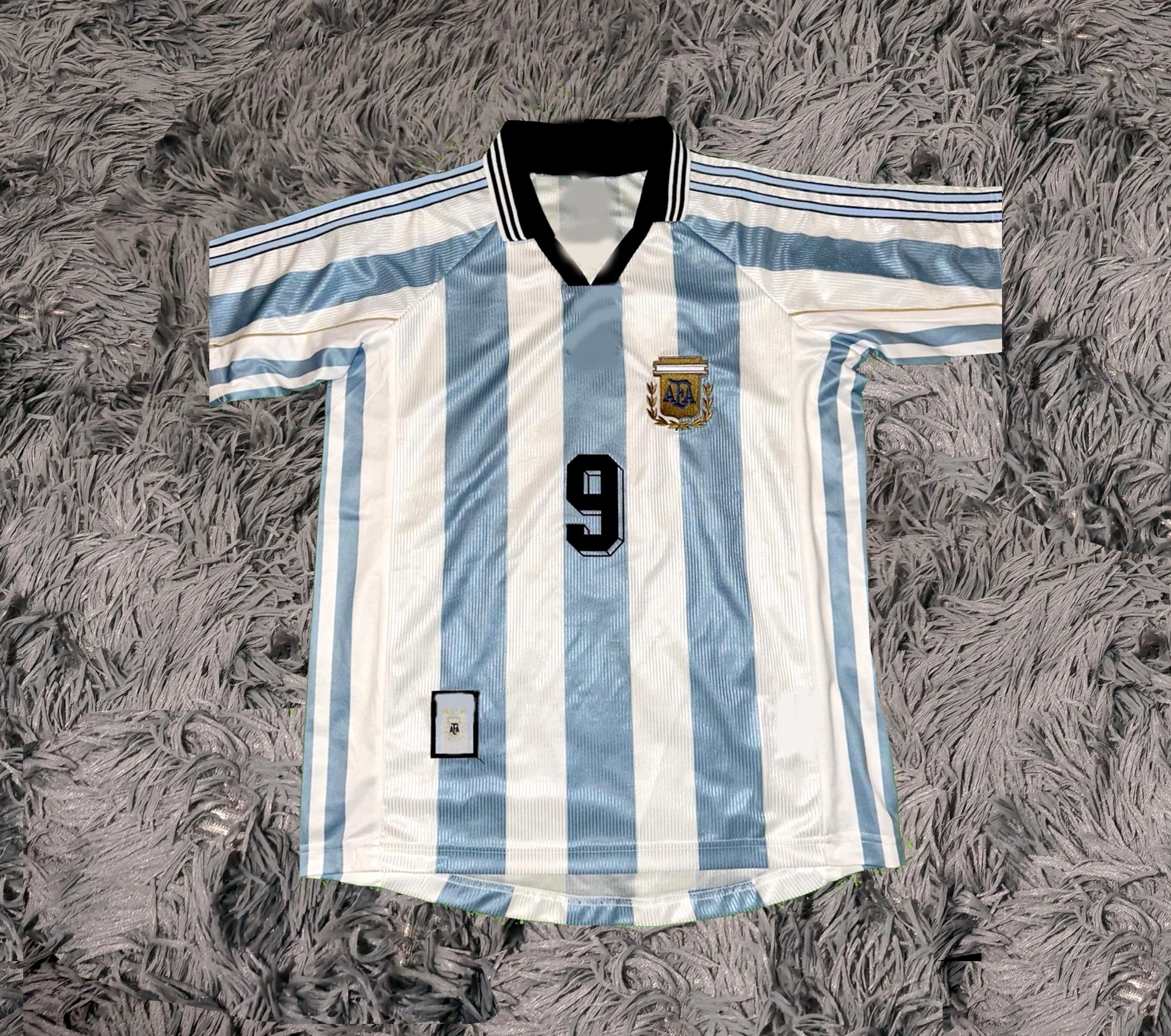 Gabriel Batistuta SIGNED Argentina 1998 Home Jersey/shirt - COA