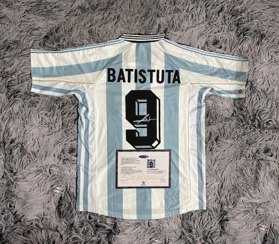 Gabriel Batistuta SIGNED Argentina 1998 Home Jersey/shirt - COA