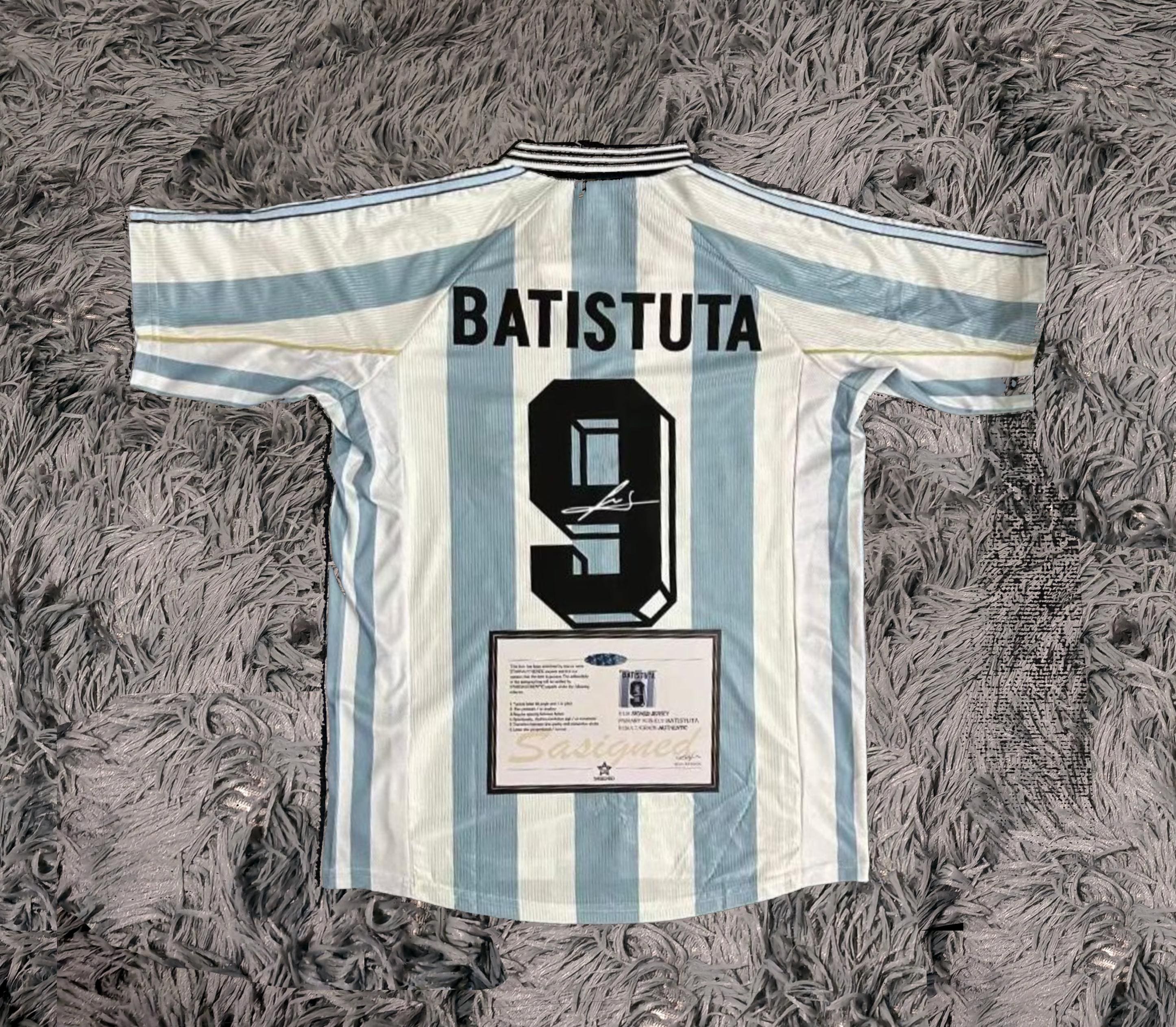 Gabriel Batistuta SIGNED Argentina 1998 Home Jersey/shirt - COA