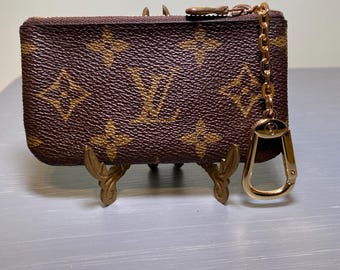 Louis Vuitton Monogram Key Pouch Designer Luxury Accessory With LV Box