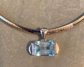 Sterling Silver Omega 16” Necklace with Aquamarine Pendant