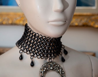 Valkyria Fantasy Armor |  Gothic Dark Moon silver Crescent chainmail choker collar