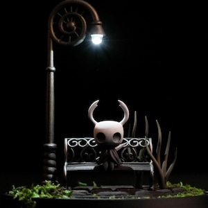 Hohle Ritter Figur Lampe: Schreibtisch Diorama, Fan Geschenk