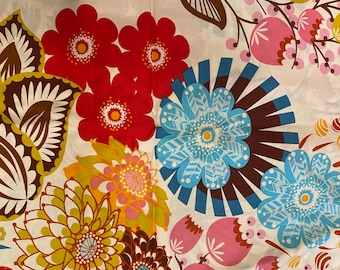 Half Yard Anna Maria Horner Loulouthi Summer Totem in Ivory