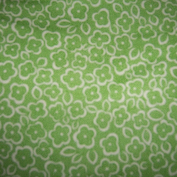 FAT QUARTER Katie Jump Rope Green Posies by Denyse Schmidt