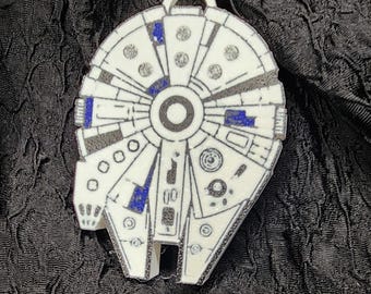 Magic Band Puck Holder - Millennium Falcon!