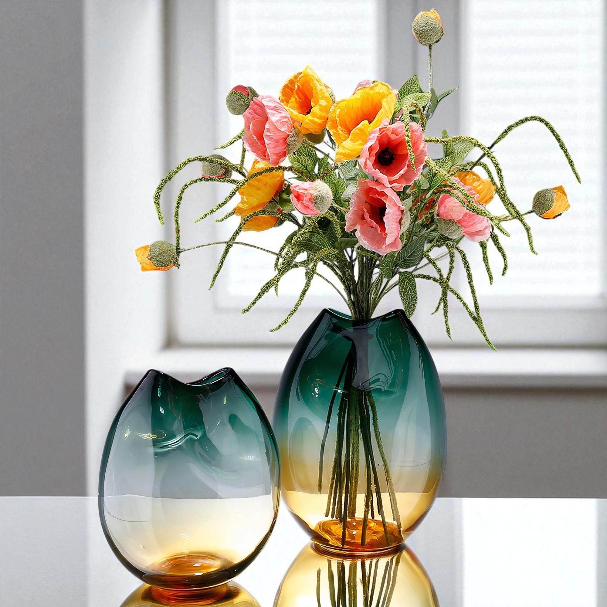 琥珀色のガラスの花瓶 - Etsy 日本