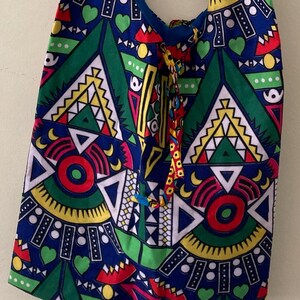 Bolso de tela, cosido a mano, Saamaka, Surinam, Sudamérica, símbolos Adinkra, Adoma, Sekow, tela estampada.
