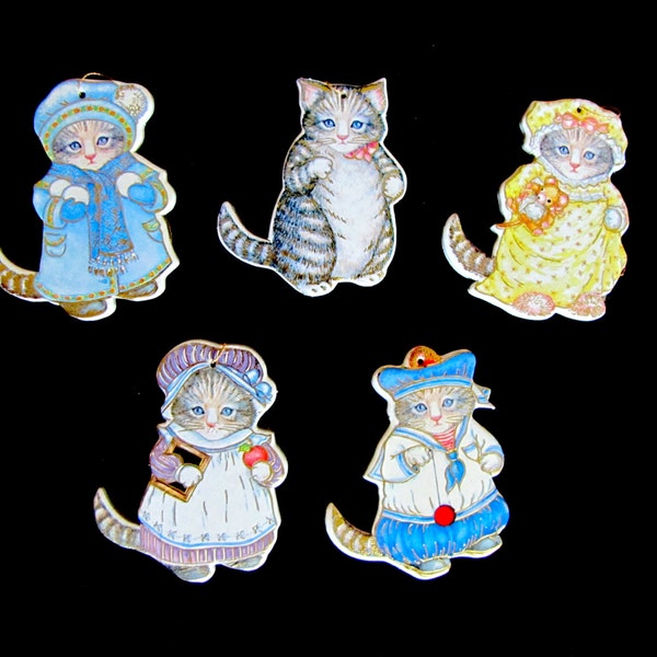 KITTY CUCUMBER ORNAMENTS, Kitty Cats Dressed in Victorian Clothing, Mary Lillemoe, 1983, Kitten Gift Tags