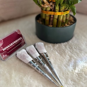 henna cone