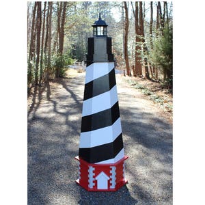 Downloadable Woodworking Plans for a 7 ft. Cape Hatteras Lawn Lighthouse - Illustrated with Photos!