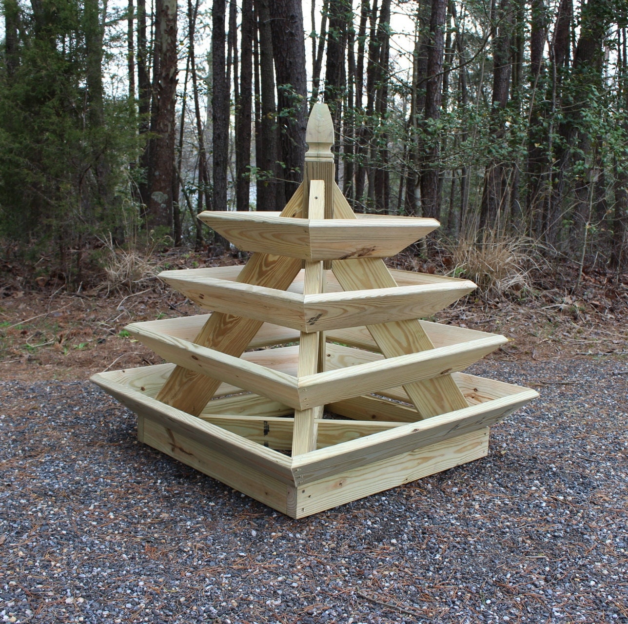 Downloadable Woodworking Plans Pyramid Planter Illustrated