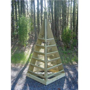 Herunterladbare Holzbearbeitungspläne - 2 m Erdbeerpyramiden-Pflanzer.