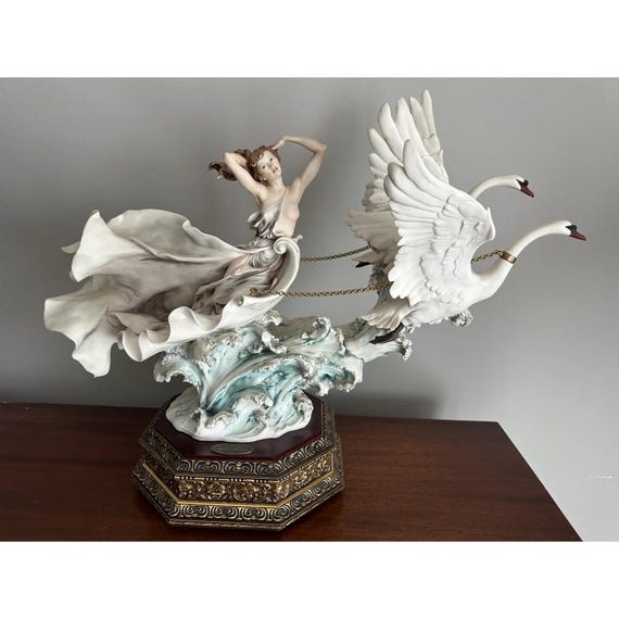 Vintage 2000 Florence Giuseppe Armani 