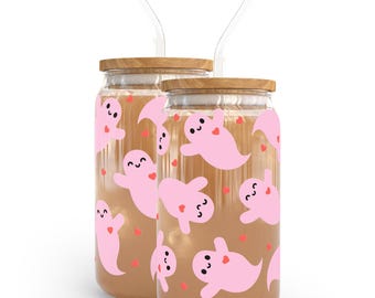 Vaso de vidrio con fantasmas rosados: Libbey de Halloween de 16 oz con tapa de bambú y pajita