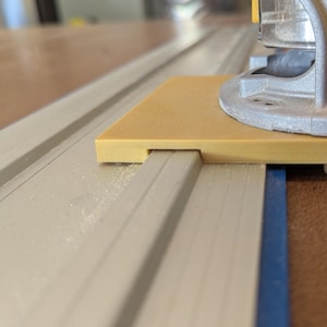 Milwaukee Router Adapter for Kreg Accu-Cut Saw Track