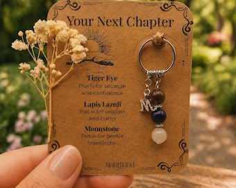 Llavero personalizado "Siguiente Capítulo", regalo para ella en su nuevo trabajo, llavero "Nuevos Comienzos", regalo para un compañero de trabajo que se va, regalo de divorcio, amuleto de la suerte 2026