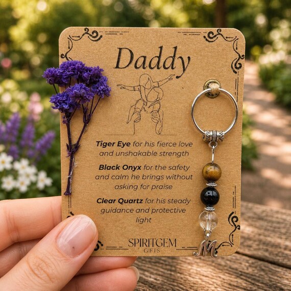 PERSONALISED Daddy Keyring Gift from Daughter or Son, Birthday Gift for Dad, Thank You Daddy Keepsake, Meaningful Crystal Gift for Father