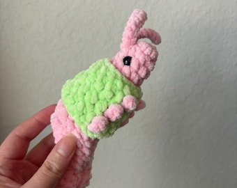 Gehäkelte Garnelen in Pullover Plushie Amigurumi Handmade Stofftier