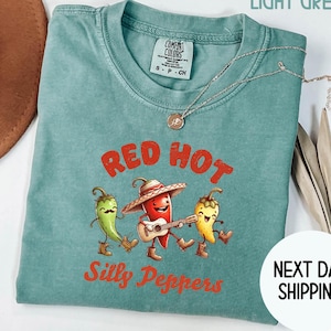 Red Hot Peppers Shirt, Red Hot Silly Peppers Tour Shirt , Funny Vintage Womens Graphic Tee Shirt, Funny Shirt,Hot Peppers Tee,Gift Shirt