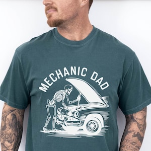 Mechanic Dad Shirt, Funny Skeleton Auto Repair Tee, Father’s Day Gift, Car Fixing Dad T-Shirt, Garage Lover Dad, Vintage Mechanic Gift Tee