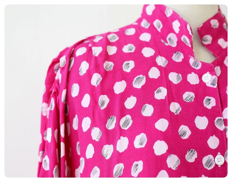 1980s Vintage Oversized Blouse Plus Size Fuchsia Pink Print Button Front Tunic Top XXL