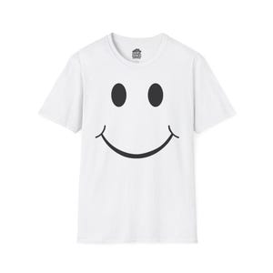 Smiley Face T Shirt Happy Graphic Tee Simple Minimal Shirt Feel Good Outfit Everyday Casual Tee Unisex Soft Cotton Shirt Gift Idea White