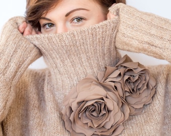 Light Brown dwa Broszka kwiat, ręcznie robione kwiaty