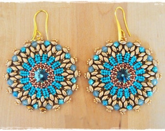 Modèle de boucles d'oreilles DIY Esmeralda. Comment faire des boucles d'oreilles. Tutoriel bijoux