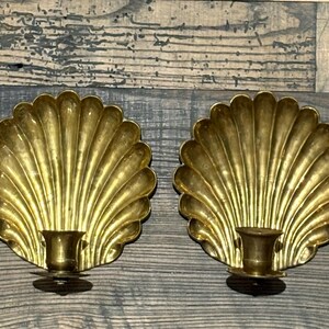 Vintage Set of 2 Clam Shell Brass Sconce Wall Hangers. Great Shape and Patina, Nautical Decor