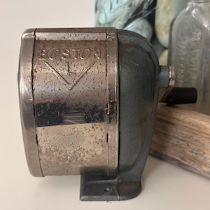 Vintage  BOSTON PENCIL SHARPENER , Model L, Antique Desk Accessories