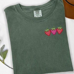 Embroidered Strawberry Short Sleeve Summer Comfort Colors Womens Oversized Stitched Tshirt, Embroidered Clothing,Fruit Strawberry Tshirt