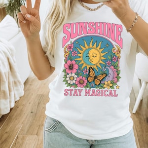 Sunshine Stay Magical Comfort Colors Tee Retro 70s Style Boho Unisex T-shirt Sun Graphic Tee Hippie Oversized Shirt Sun Vintage 90&#39;s Shirt