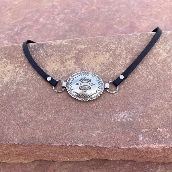 Concho Choker aus Sterling Leder - Groß | Handgemachte Cowgirl Schmuck